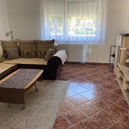 House Damado Deluxe Villa Otteveny Bagian luar foto