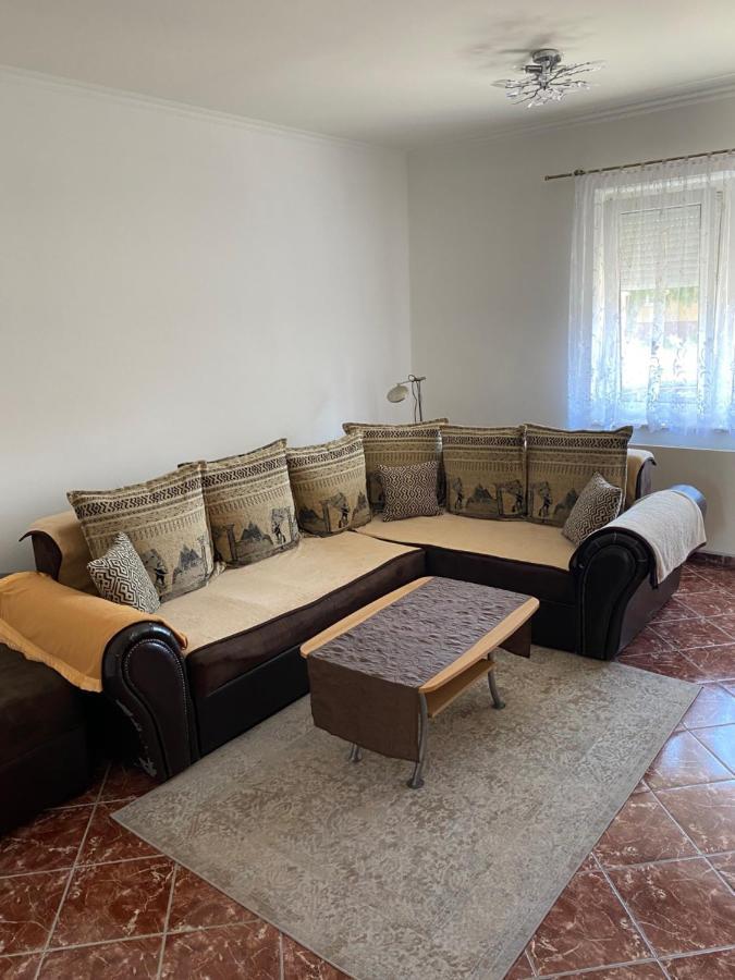 House Damado Deluxe Villa Otteveny Bagian luar foto