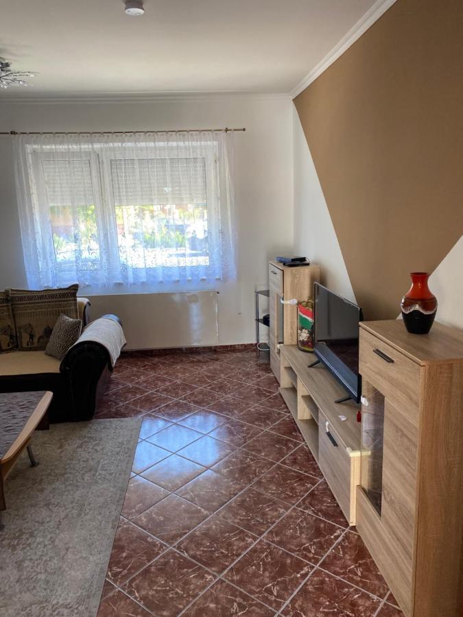 House Damado Deluxe Villa Otteveny Bagian luar foto