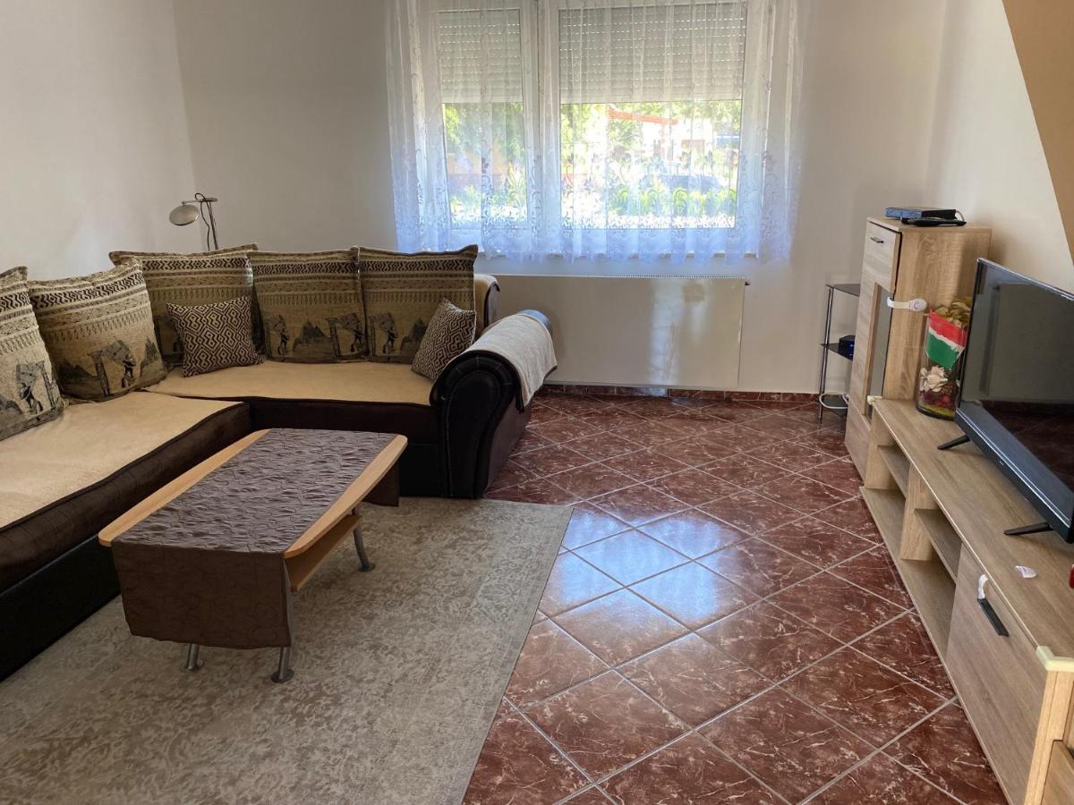 House Damado Deluxe Villa Otteveny Bagian luar foto